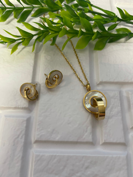 Set ~ White Circle Gold